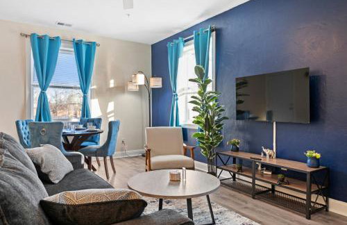 Cozy King Bed Suite with Free Parking - Foto 2