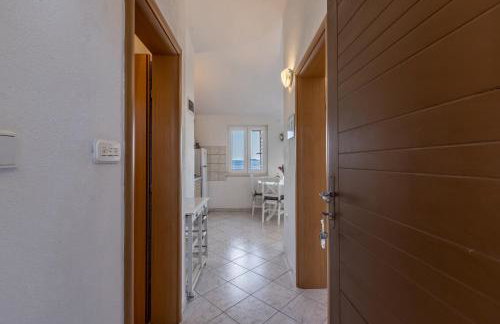 Apartments by the sea Milna, Vis - 8946 - Photo 18