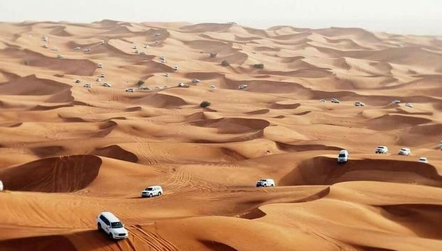 Safari nel deserto Dubai - Foto 2, Desert Safari - Dune Bashing