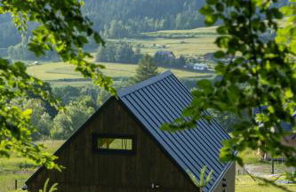 Stodoły Modyń - Domki w Beskidzie Wyspowym - staw kąpielowy, balia, sauna, grota solna - widok na góry - Photo 11