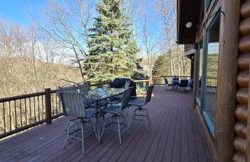 Coopers Run Five Bedroom Log Home with Hot Tub Pool Table and Views - Foto 48