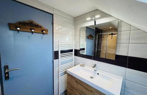 Confortable maison rénovée, jardin clos, 1km plage - Foto 31