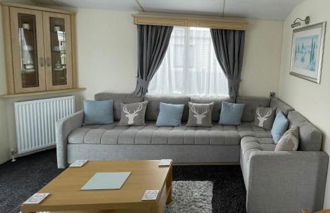 Meadow View 3-bed Caravan - Sleeps 8 - Petfriendly - Foto 10