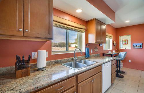 Pet-Friendly 55 and Green Valley Home with Golf Gear! - Foto 11