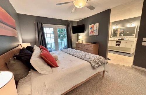 Spectacular Suttons Bay Stay - Game Room Kayaks Pizza Oven & More - Foto 68