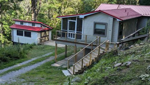 Red Roof mountain cabin with Starlink internet! - Foto 2