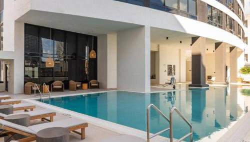 Sky Corner Residence- Pool Parking Amenities - Foto 3