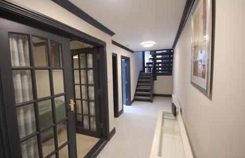 Sudbury Place - Photo 2