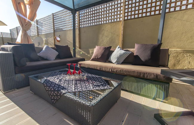 Charming Townhouse With Aircon Only 500m From the Marina and the Typical Market - Foto 21