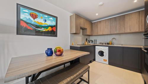 3BR House in Prime Barnet Location with Driveway - Foto 3