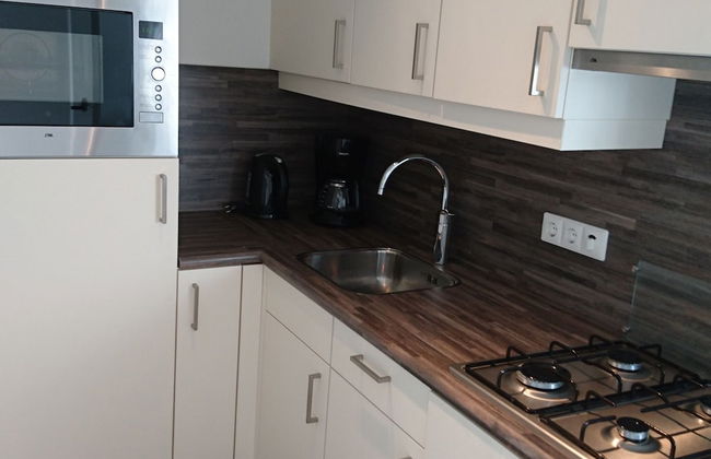 Pet-friendly Getaway - Photo 8