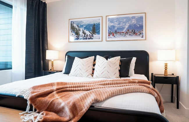 The Monashee House by Revelstoke - Photo 3