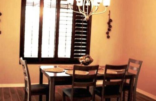 Phoenix Home with heated pool, desert views & hot tub - Foto 7