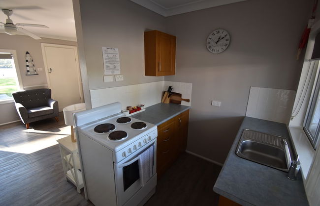 Laguna Lodge Holiday Units - Photo 25