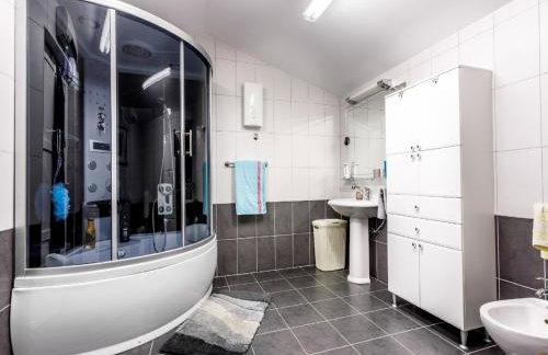 Torine - Capacious Holiday Home in Neorić with Heated Swimming Pool - Foto 33