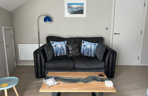 River Vista Retreat - Luxury duplex Apt - Views - Parking - Cycle storage - Spa access option - Foto 25