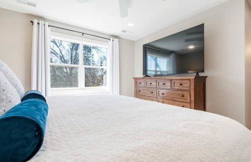 Family-friendly 4BR Near UNI for an Easy Group Stay - Foto 14