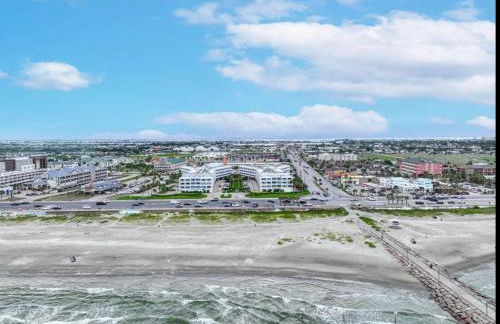 Beautiful newly renovated beachfront condo at Casa Del Mars - Foto 27