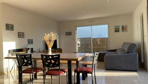 1100-Maison au cœur du village de Planguenoual. - Photo 3