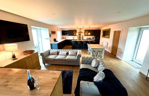 The Hideaway - Farm Stay with hottub, pool table and outdoor cinema - Foto 11