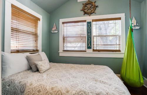 Extraordinary Old Florida home with designer interior & backyard treehouse - Foto 20