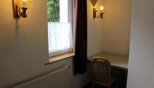 Möblierte 2-Raum Wohnung 11 in Ohrdruf - Thüringen Wald - Foto 2