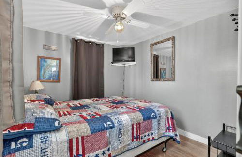 Welcome to Hokie Haven by the Bay - where Chesapeake sunsets meet Hokie spirit. - Foto 36