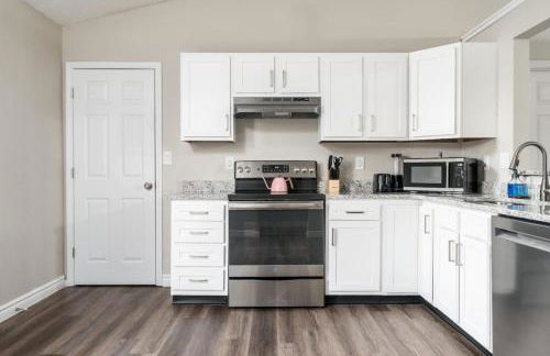 Peaceful Modern Home near Avon - Foto 9