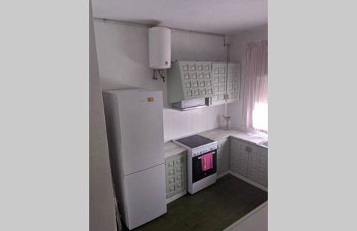 Villa Carmen - Chalet privado con piscina, jardín y barbacoa - Foto 13