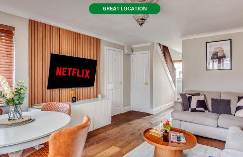 Shenley House - Close to City Centre - Driveway Parking, Self-Check-In, Workspace, Fast WiFi and Smart TV by Yoko Property - Foto 1