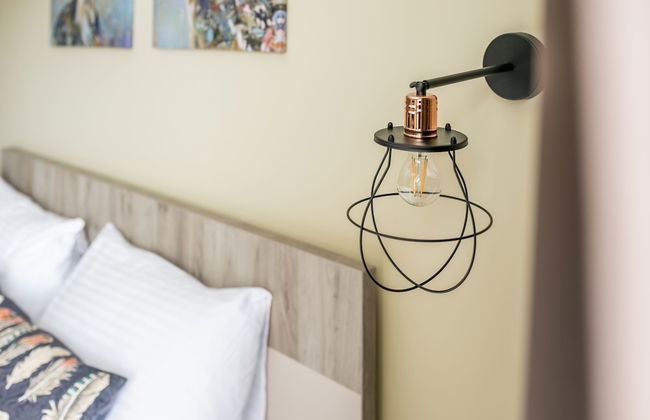 Sky Cabin Apartments - Photo 9