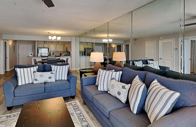 Pelican Beach by Southern Vacation Rentals - Photo 46