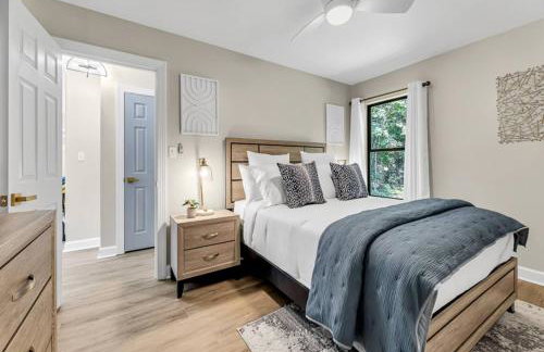 15% off! Front porch w/ Wi-Fi & Private Parking - Foto 3