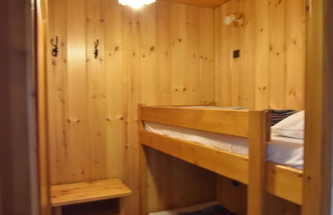 4-6 Pers. Holiday Appartment Near Center of Champagny - Foto 2