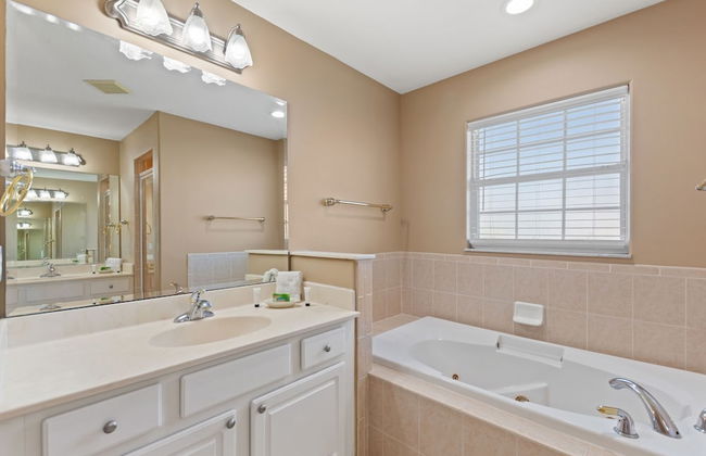 6 Bed, 2 Suites, Pool, Spa, Games Room #800 6 Bedroom Villa - Foto 27