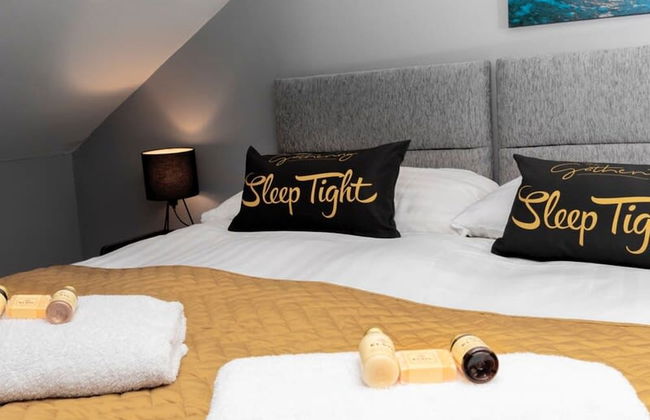 The Llangollen - Berwyn House Central Wrexham - Photo 6