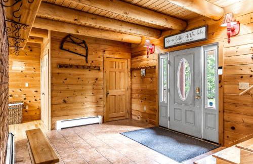 Secluded Cabin with Fireplace and Games in Lily Bay Township, Maine - Foto 27