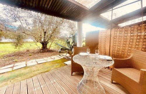 CHEZ BABOU studio d'artistes avec piscine, parking - Photo 5