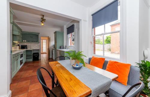 Central Caversham Traditional English House Pass the Keys - Photo 5