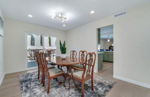 Hey I Am Adriana On The Block Pool BBQ - Foto 18