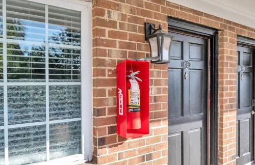 Simple 1BD Near Duke & Hospital - 2nd Floor - Photo 17