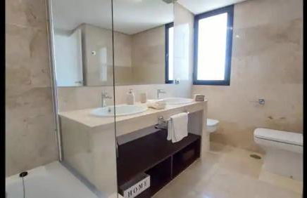 Fabuloso y amplio Duplex en Urb Jardines de Sotogrande - Foto 26