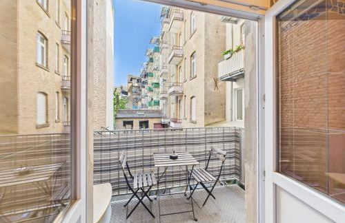 Zentrales Apartment im Westend I Küche I Balkon I für bis zu 4 Personen - Foto 4