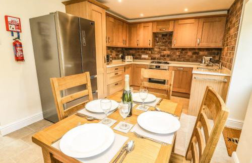 The Coach House - Photo 7