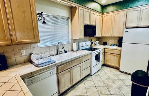 Wild Stallion HOT TUB Sleeps 4 Darts Private - Foto 14