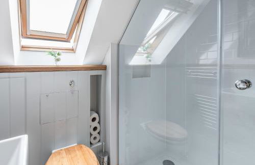 Silhouette's Stable - Uk34102 - Foto 15