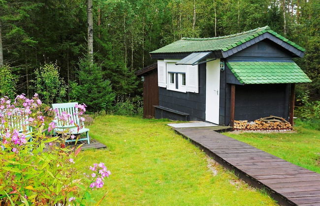 5 Person Holiday Home in Knared - Foto 16