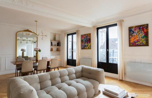 Le Marais - Iconic Penthouse with Balcony - Foto 10