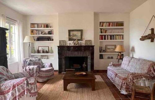 Fantastic 6 Bedroom House with stunning sea view - Foto 53