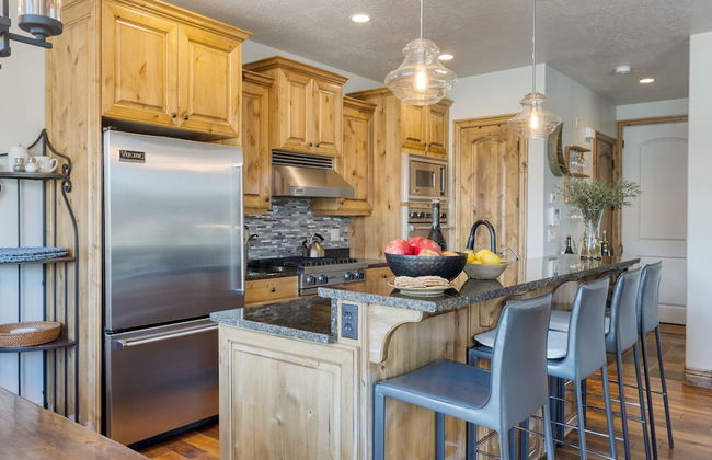 Blue Skies Lakeside Family-friendly Getaway w Hot Tub BBQ - Foto 7